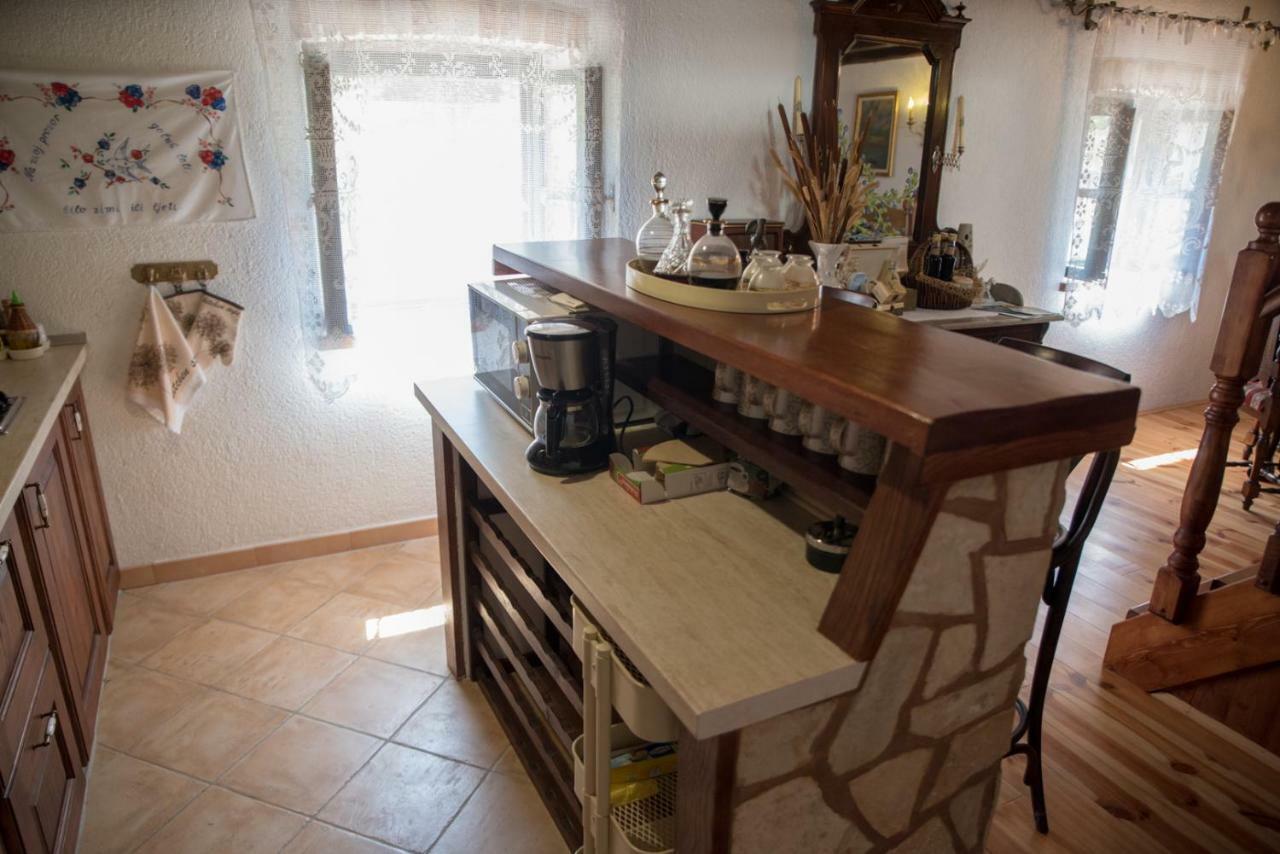 Holiday Home Zavala كليك المظهر الخارجي الصورة